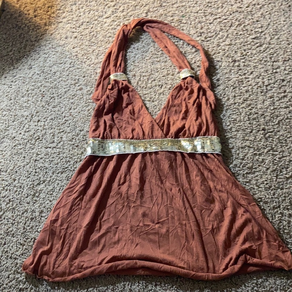 Orange/rust tie-around the neck v-neck short top